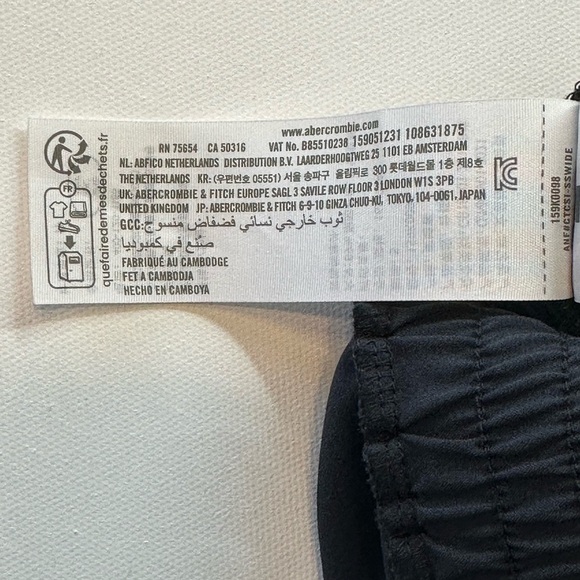 Abercrombie & Fitch Black Top - Picture 8 of 8